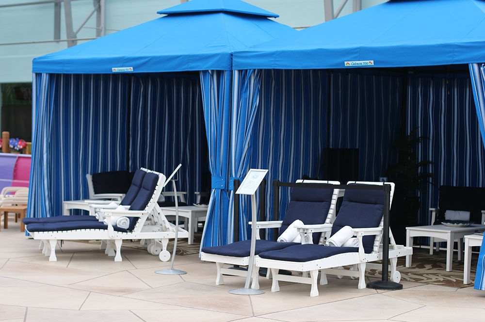 <a name="cabanas" id="cabanas"></a>Private Cabanas
